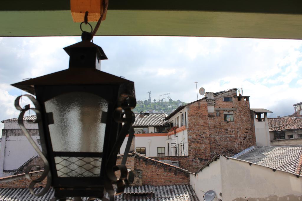 Hostal Yumbo Imperial Quito Dış mekan fotoğraf